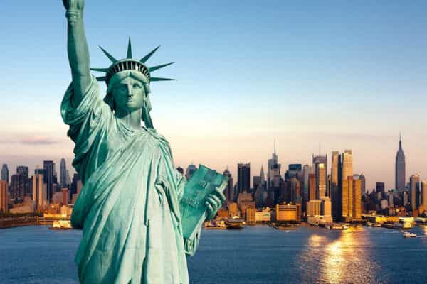Best tourist destination on the East Coast - The statue of liberty