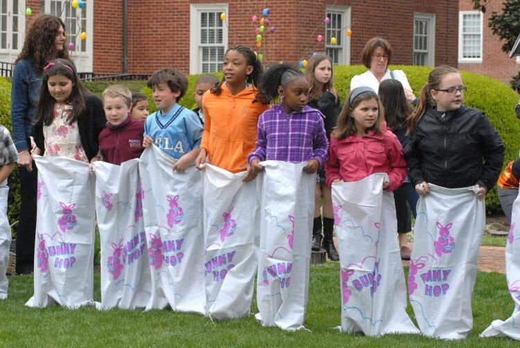 Children prepare for an Easter event. (Source: Flickr, MarylandGovPics)